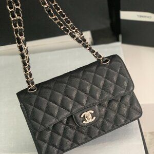 CHANEL CF Classic flap 25CM medium black silver buckle A01112